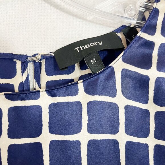 Theory Tile Print Satin Short Sleeve Silk Blouse Navy Blue - Size Medium - Picture 5 of 6